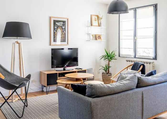 Дом отдыха Le Coin Des Songes - Maison Avec Jardin *